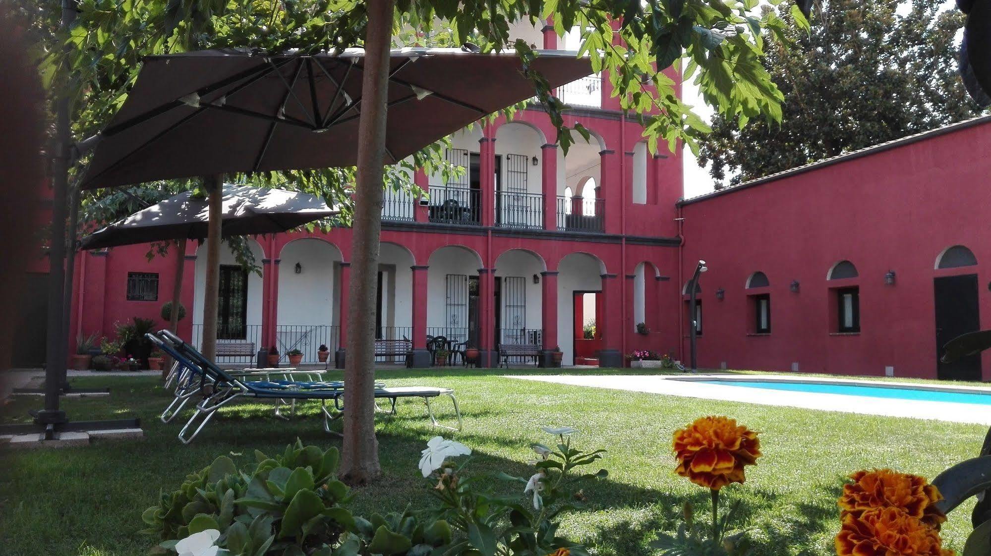 Aparthotel Can Gallart Santa Coloma De Farners Exterior foto