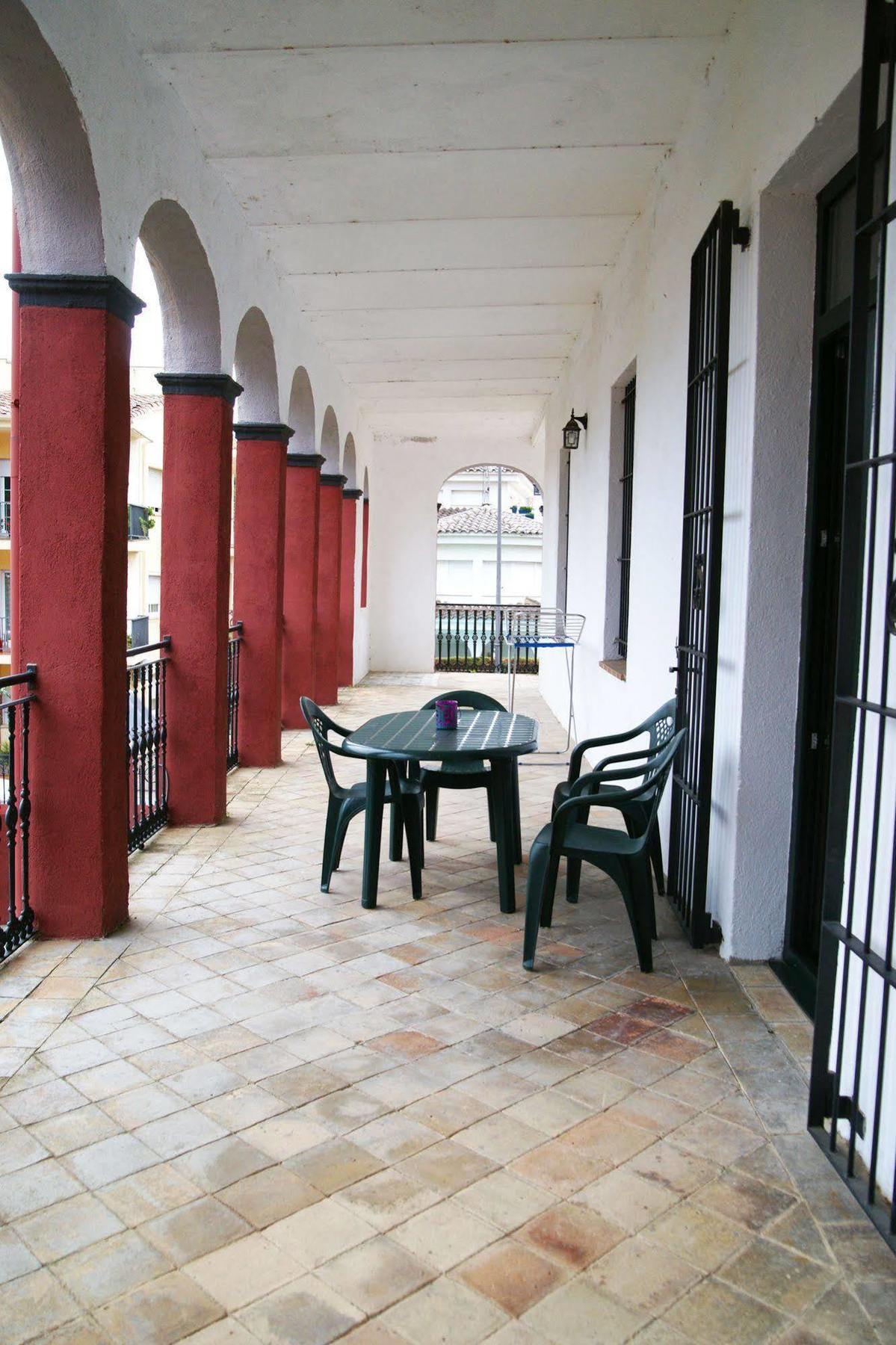 Aparthotel Can Gallart Santa Coloma De Farners Exterior foto
